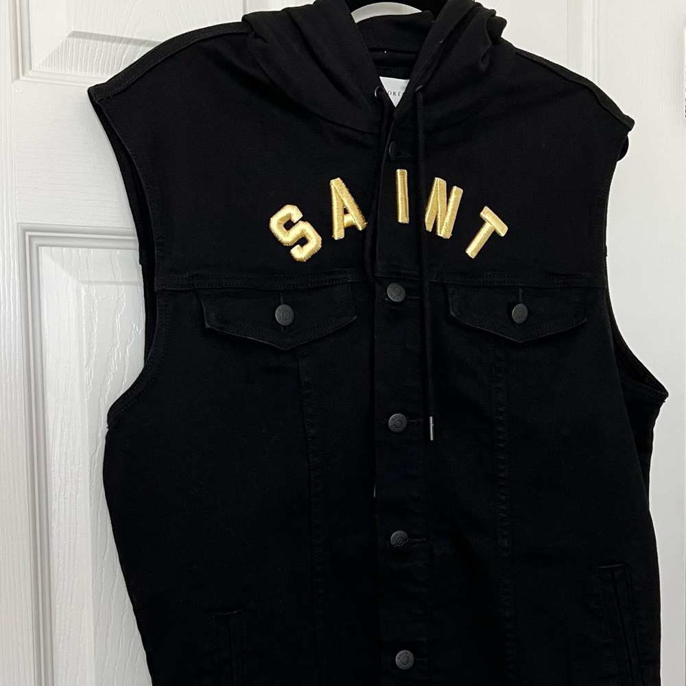Mens Black Denim Vest with hood. NWT